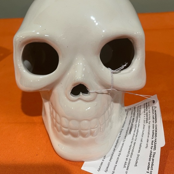 None Other - 6/$25 White Ceramic Skull Decor